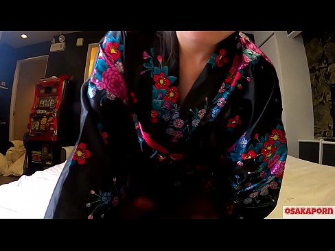 ❤️ Jong cosplay-meisie hou van seks tot orgasme met 'n spuit in 'n perdevrou en 'n blowjob. Asiatiese meisie met harige poes en pragtige tiete in tradisionele Japannese kostuum in amateurvideo wat masturbasie met fokspeelgoed wys. Sakura 3 OSAKAPORN. Fok video  op af.xxxbunker.ru